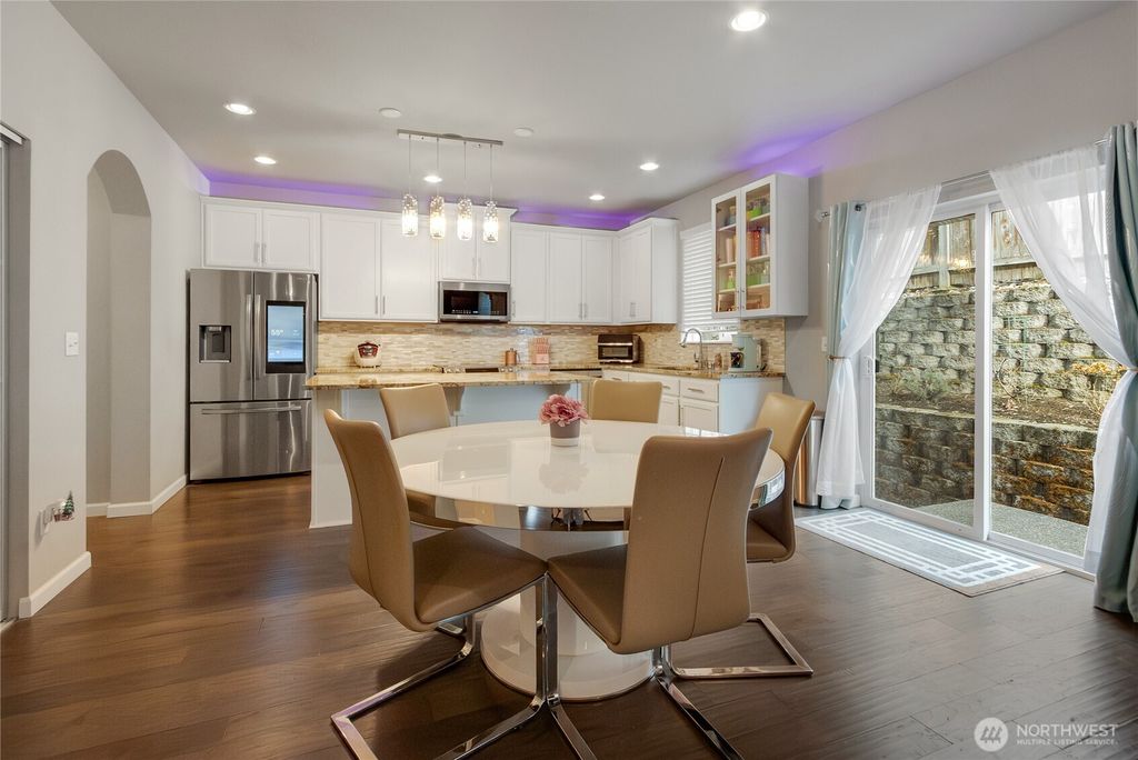 Photo of 24212 114th Place SE, Kent, WA 98030 (MLS # 2472526)