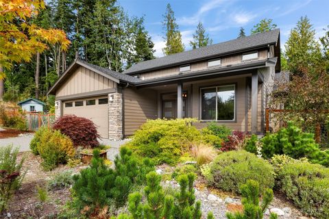 Photo of 697 Chuckanut Drive N, Bellingham, WA 98229 (MLS # 2422082)