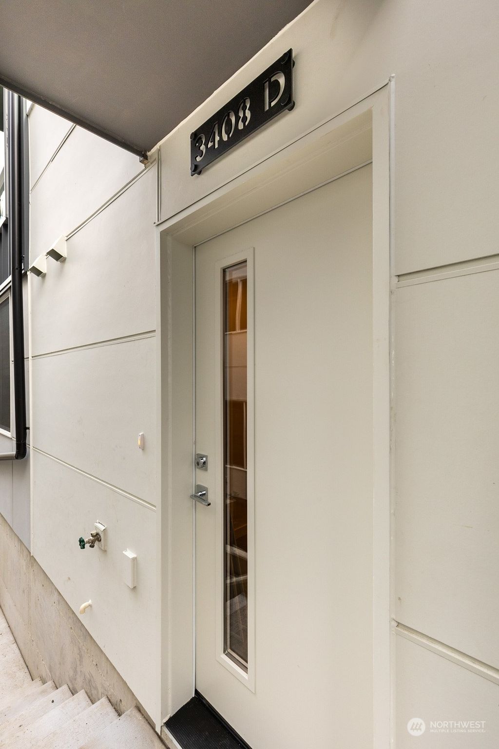 Photo of 3408 15th Avenue W #D, Seattle, WA 98119 (MLS # 2311626)