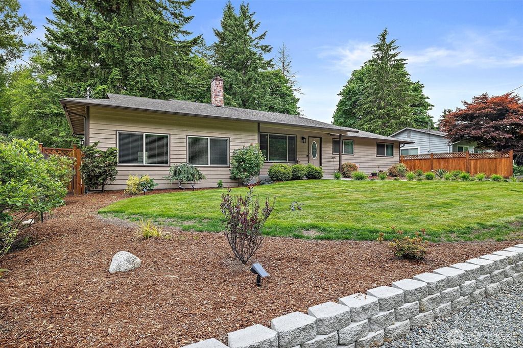 Photo of 18905 176th Avenue NE, Woodinville, WA 98072 (MLS # 2387179)