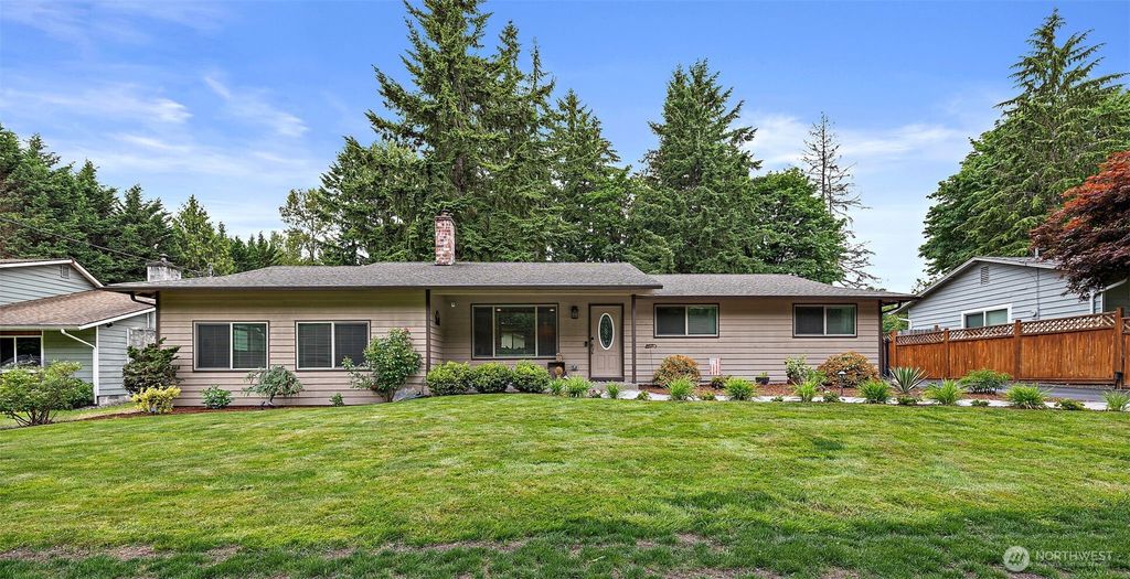 Photo of 18905 176th Avenue NE, Woodinville, WA 98072 (MLS # 2387179)