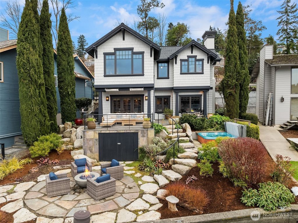 Photo of 6841 Ripley Lane N, Renton, WA 98056 (MLS # 2476993)