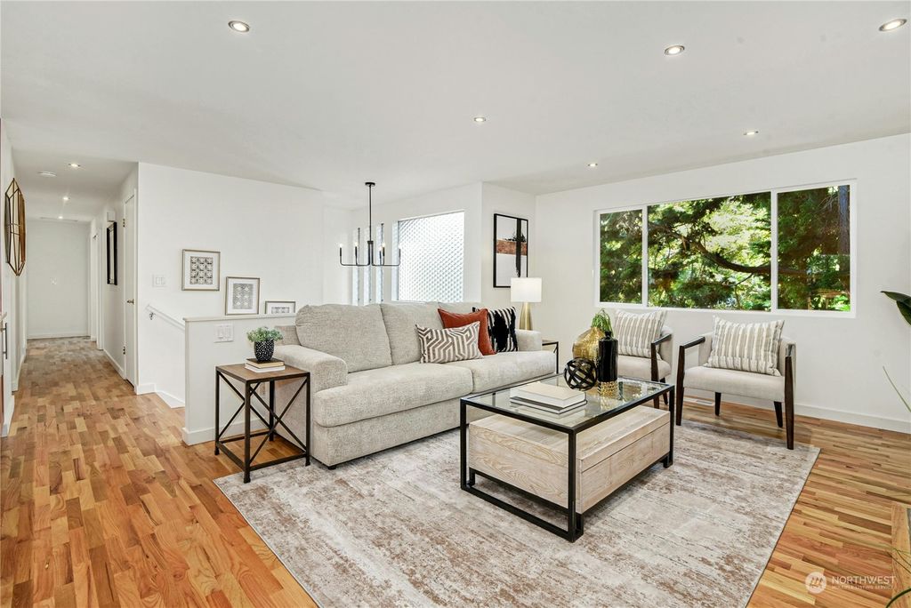 Photo of 6034 NE 203rd Street, Kenmore, WA 98028 (MLS # 2278181)