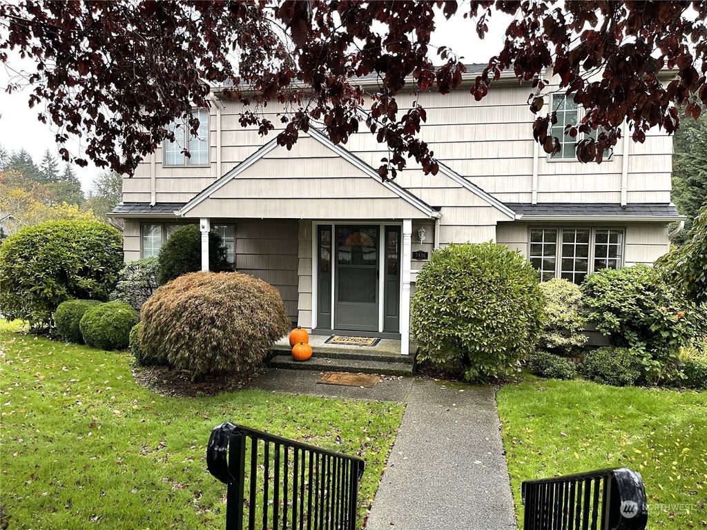 Photo of 7416 52nd Avenue NE, Seattle, WA 98115 (MLS # 2173915)