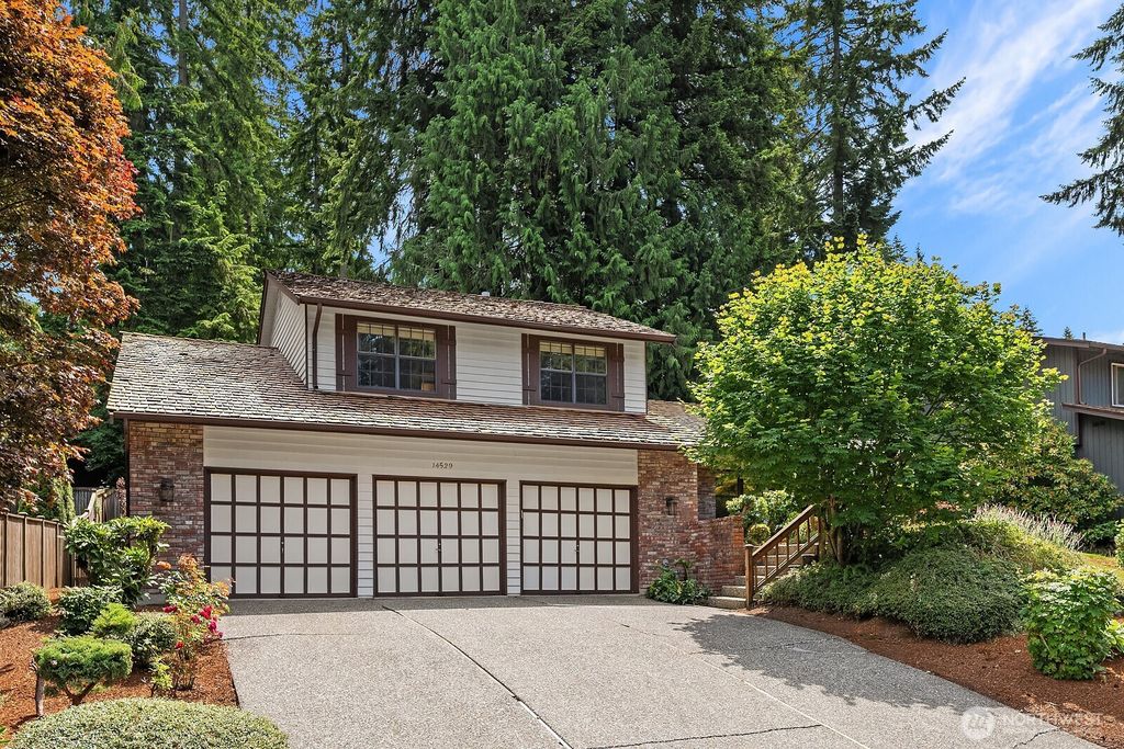 Photo of 14529 28th Drive SE, Mill Creek, WA 98012 (MLS # 2393665)