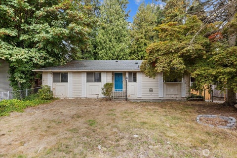 Photo of 9917 38th Place SE, Lake Stevens, WA 98258 (MLS # 2587508)