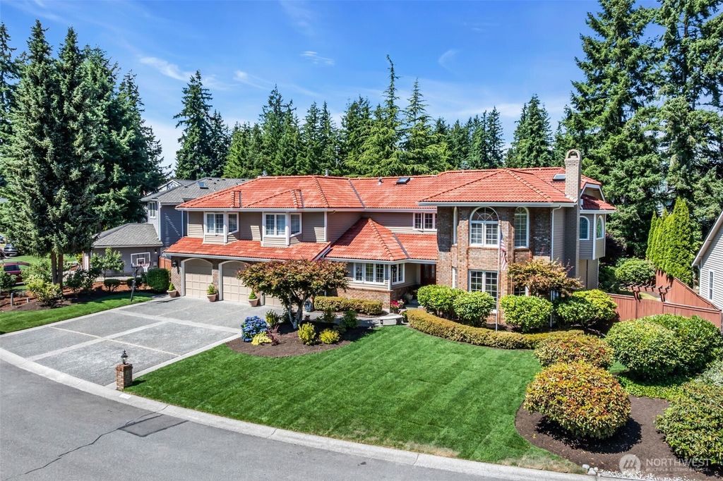 Photo of 1123 142nd Place SE, Mill Creek, WA 98012 (MLS # 2404435)