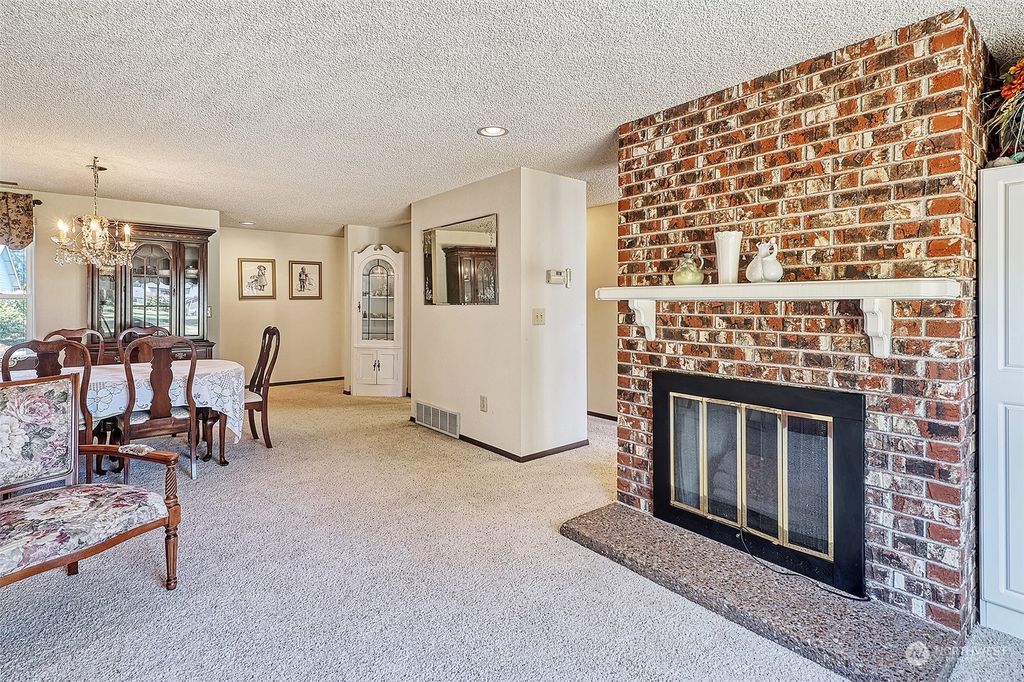 Photo of 21509 4th Avenue W #A21, Bothell, WA 98021 (MLS # 2147083)