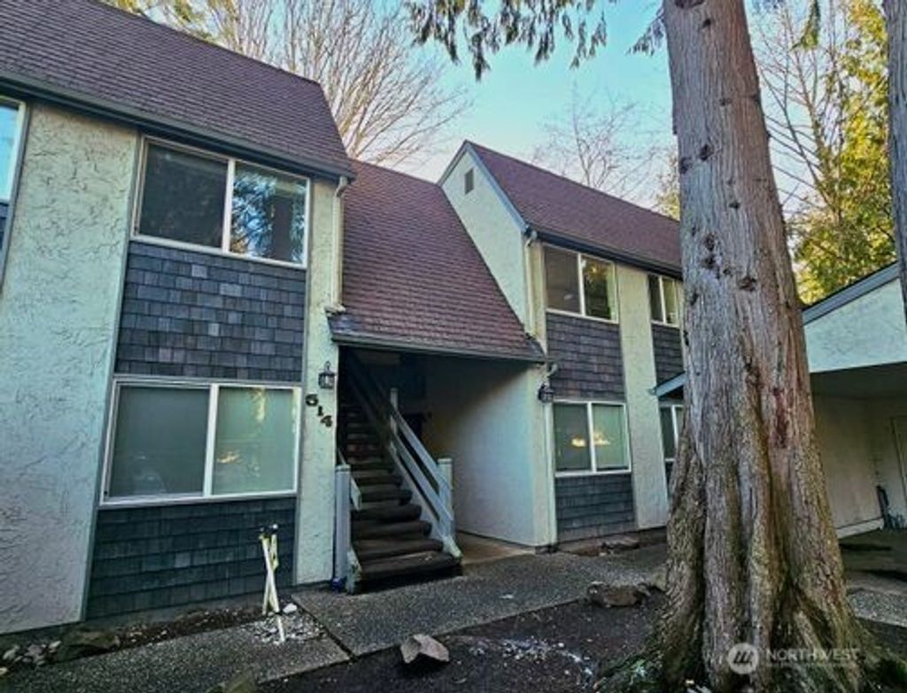 Photo of 514 124th Place SW #1-4, Everett, WA 98204 (MLS # 2422765)