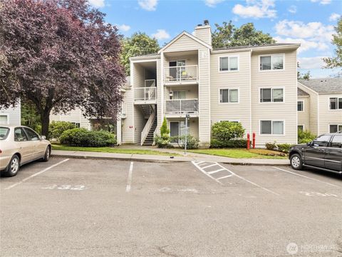 975 Aberdeen Avenue NE Unit E103, Renton, WA 98056 - MLS#: 2361727