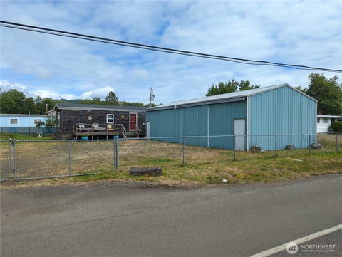 Photo of 822 St Route 101, Chinook, WA 98614 (MLS # 2555613)