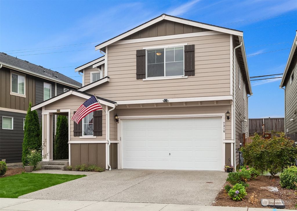 Photo of 7316 83rd Drive NE, Marysville, WA 98270 (MLS # 2277863)
