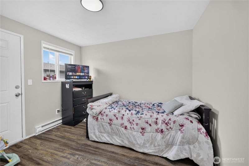 1141 Cascade Avenue