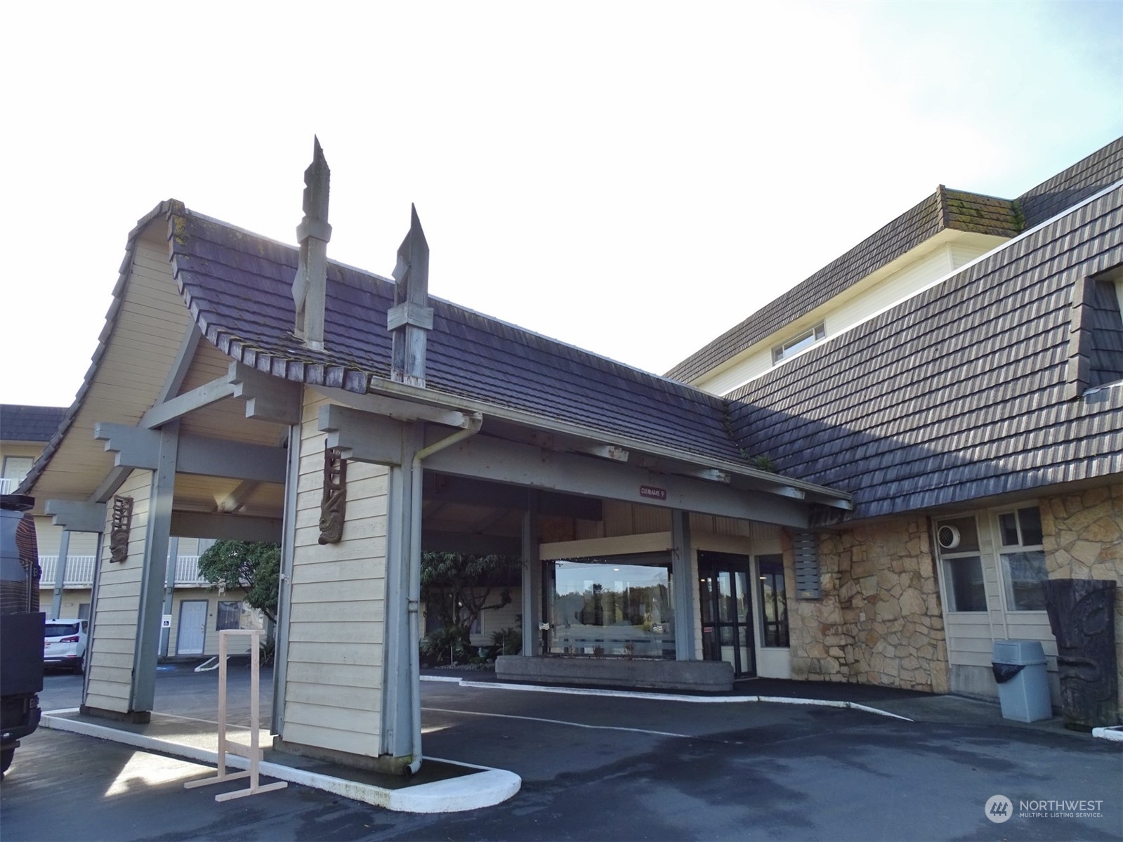 615 Ocean Shores Boulevard NW 107
