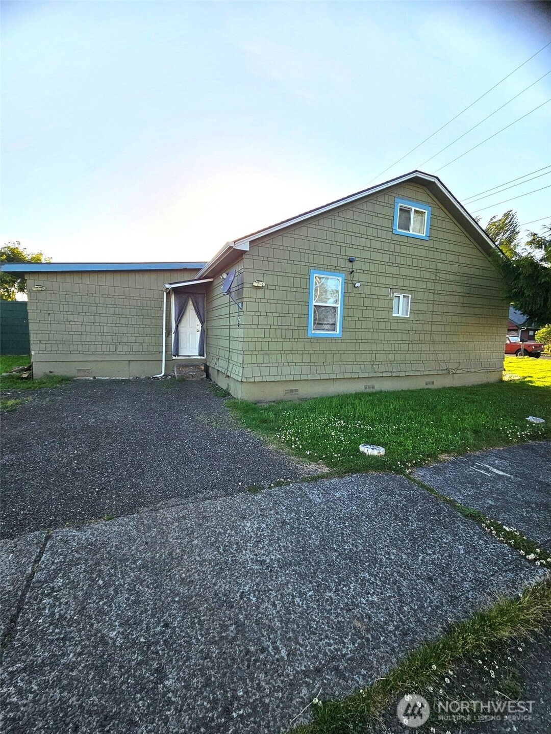 1401 Pacific Avenue