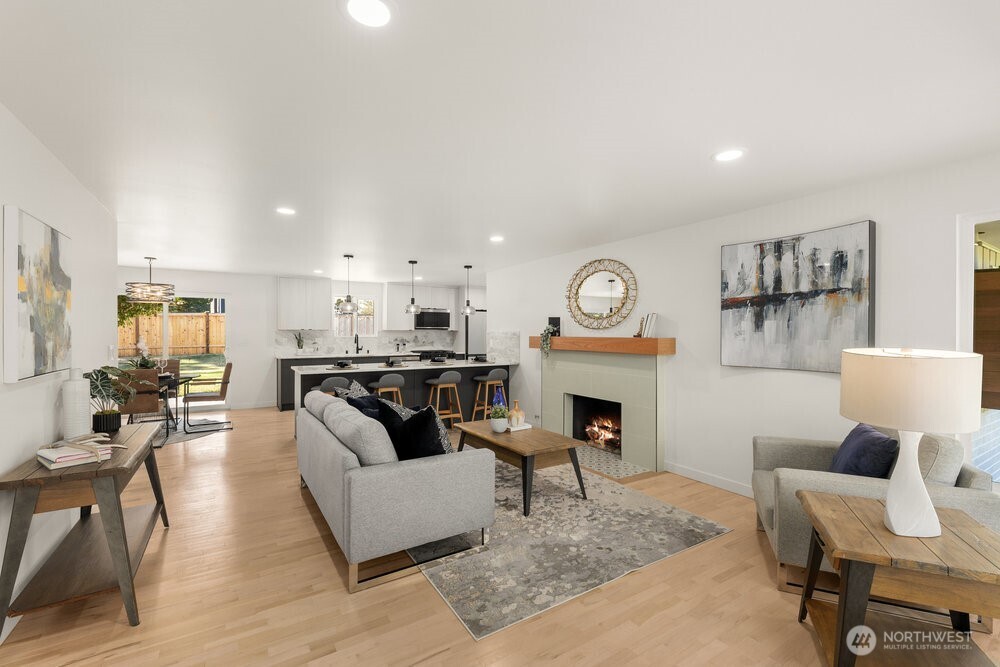 18733 50th Avenue NE