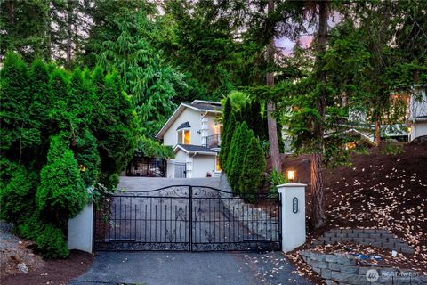 3431 96th Avenue NE, Clyde Hill, WA 98004 - MLS#: 2358975