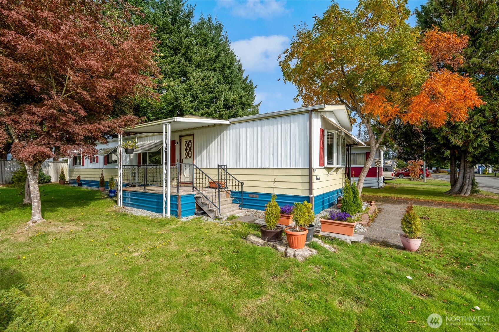 920 Maple Lane 18
