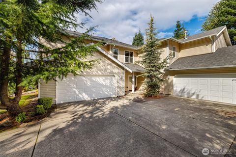 Photo of 3301 Park Lane #B, Mount Vernon, WA 98274 (MLS # 2441541)
