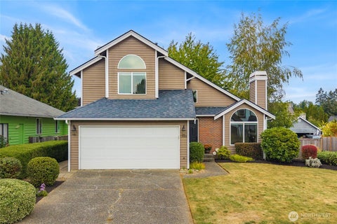 Photo of 13006 SE 282nd Way, Kent, WA 98030 (MLS # 2590326)
