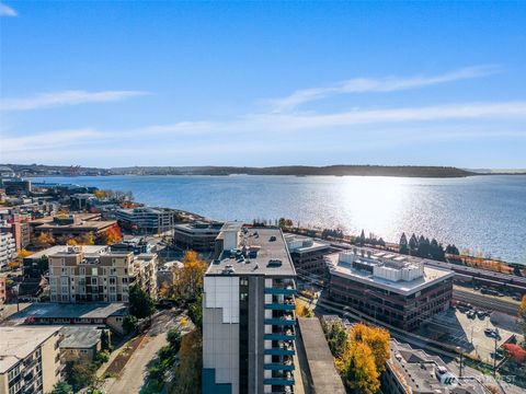 Photo of 521 5th Avenue W #402, Seattle, WA 98119 (MLS # 2454405)