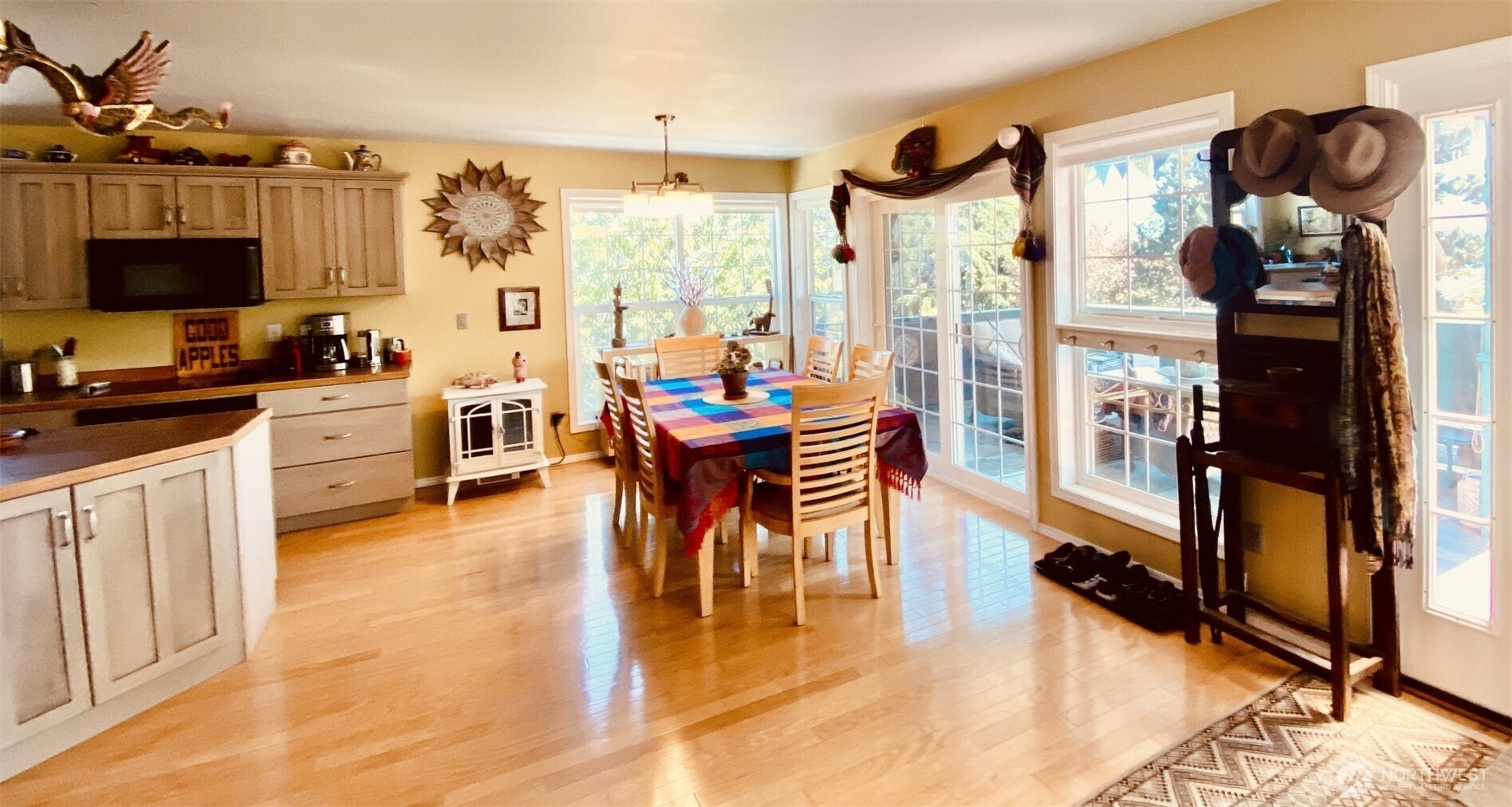850 10th Street