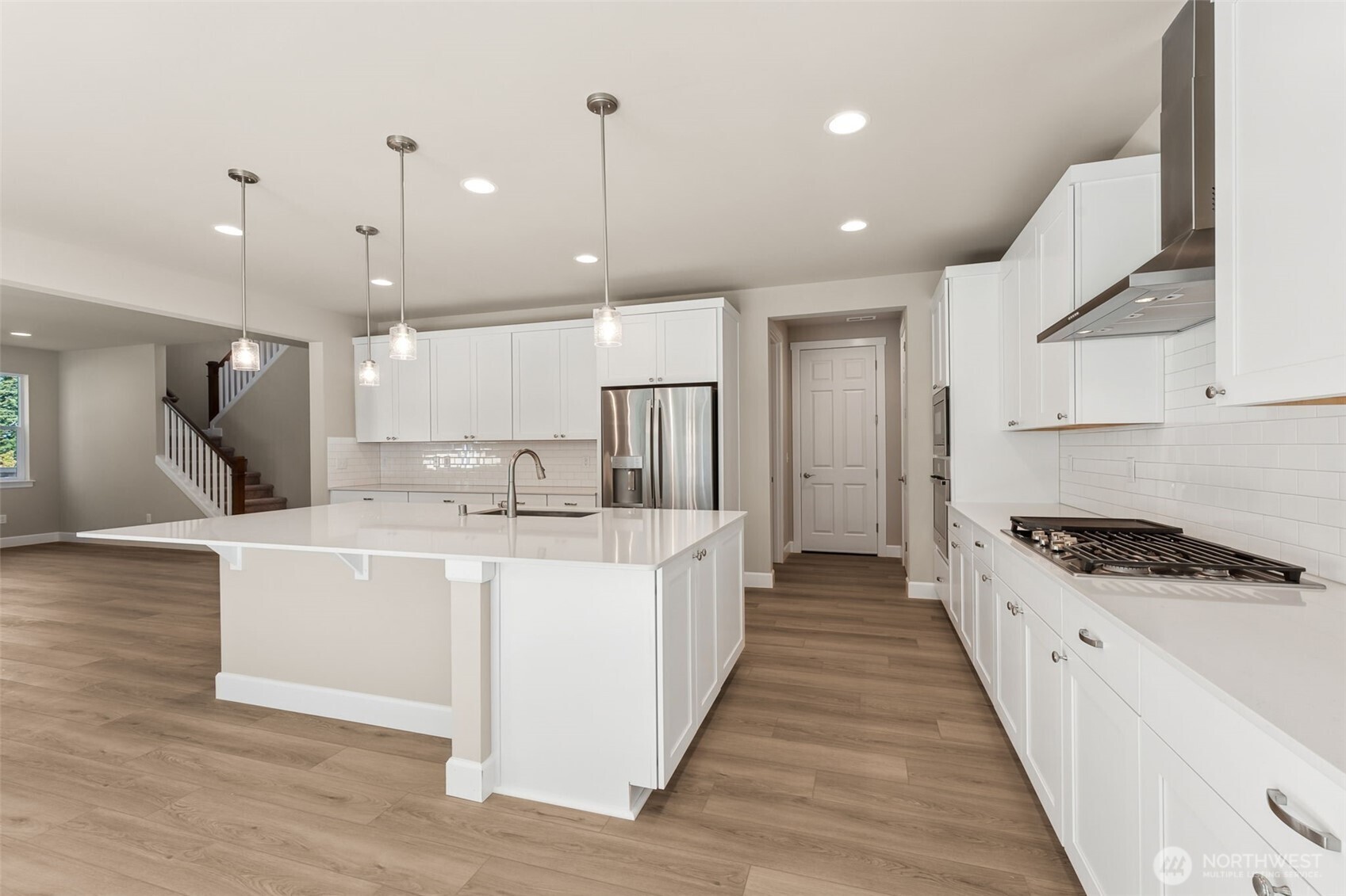 13903 179th Street E 160