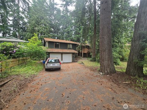 2112 NE Lexington Drive Bremerton WA 98311