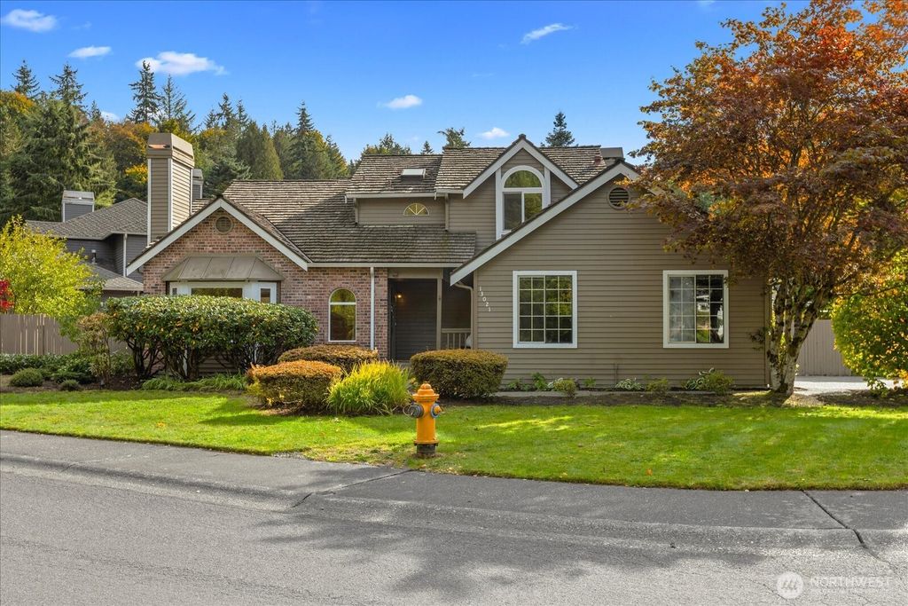 Photo of 13021 42nd Place W, Mukilteo, WA 98275 (MLS # 2445548)