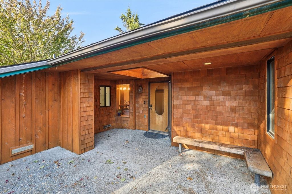 Photo of 42102 264th Avenue SE, Enumclaw, WA 98022 (MLS # 2486252)