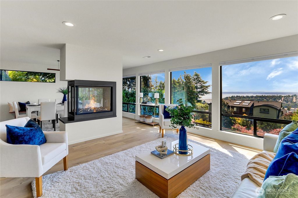 Photo of 1942 7th Avenue W, Seattle, WA 98119 (MLS # 2435456)