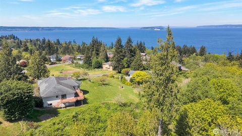 1926 49th Place SW Everett WA 98203