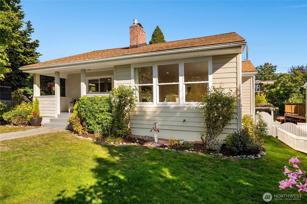 Photo of 5942 46th Avenue SW, Seattle, WA 98136 (MLS # 2443030)