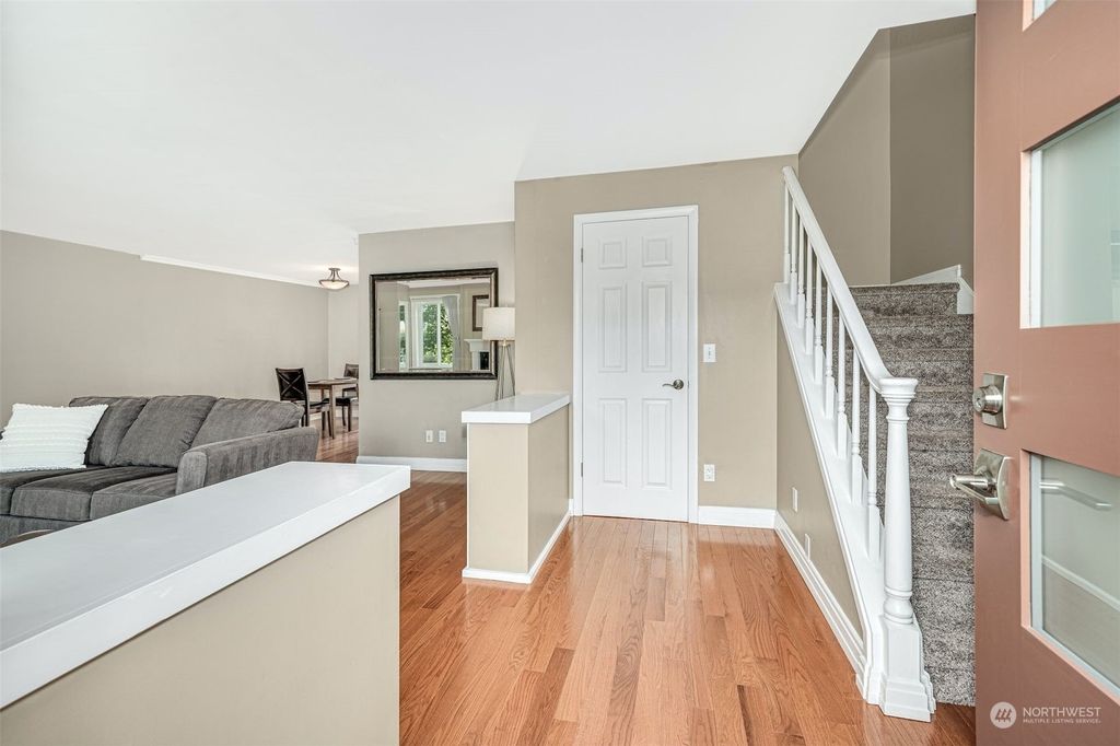 Photo of 1551 NW 195th Street #7, Shoreline, WA 98177 (MLS # 2055081)