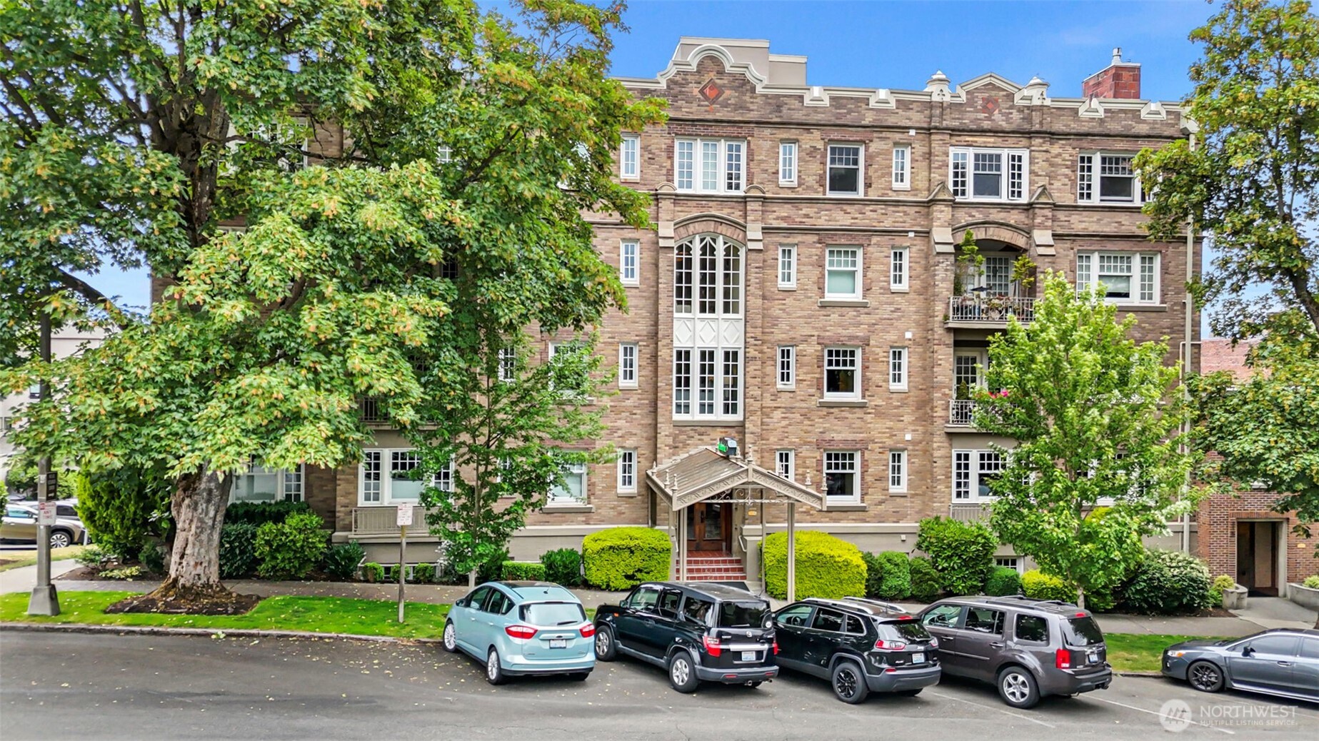 219 N Tacoma Avenue A205