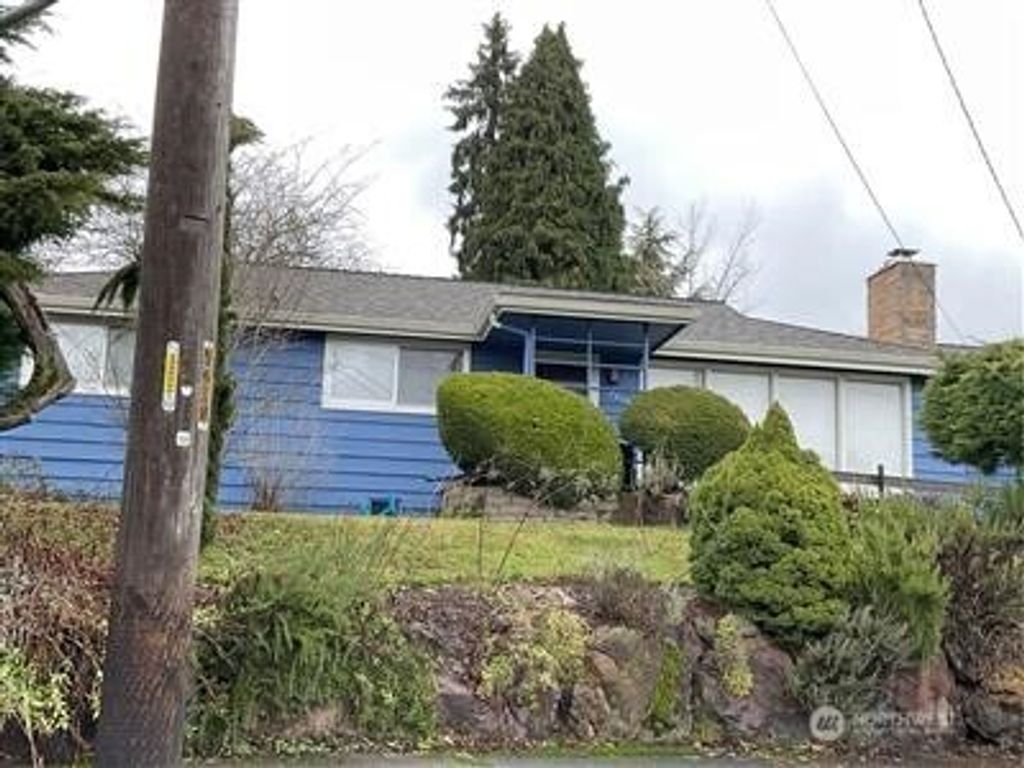 Photo of 7200 54th Avenue S, Seattle, WA 98118 (MLS # 2351494)