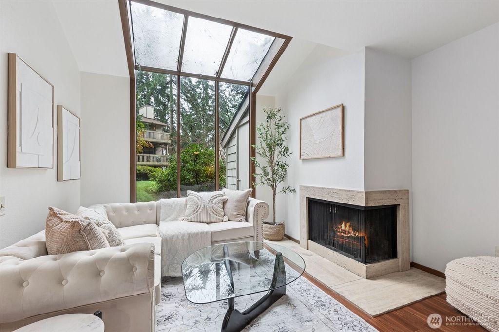 Photo of 13730 15th Avenue NE #E102, Seattle, WA 98125 (MLS # 2467002)