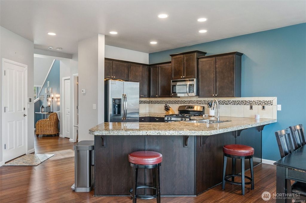 Photo of 15324 80th Avenue E, Puyallup, WA 98375 (MLS # 2487992)