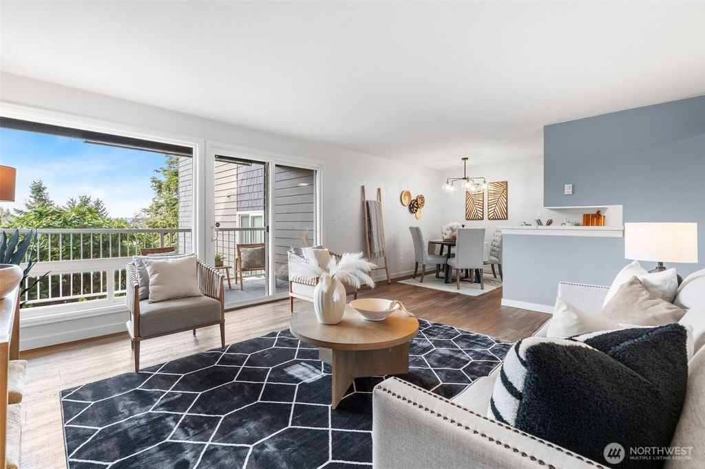 Photo of 1111 Kirkland Avenue #3A, Kirkland, WA 98033 (MLS # 2476717)