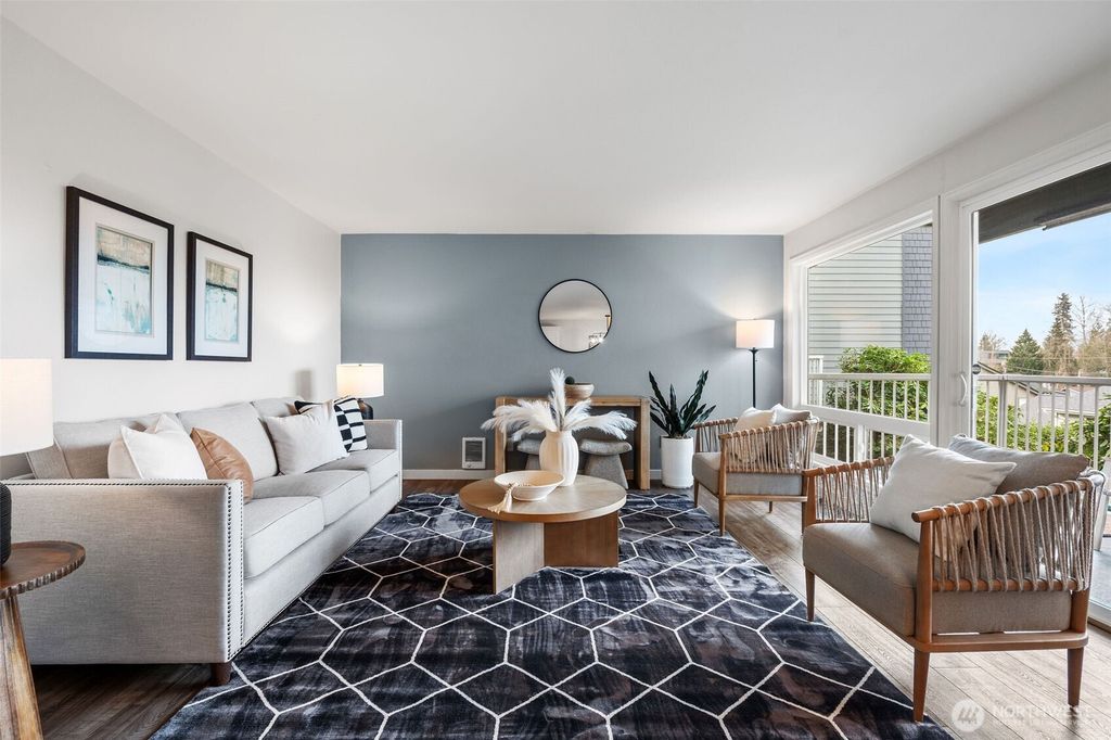 Photo of 1111 Kirkland Avenue #3A, Kirkland, WA 98033 (MLS # 2476717)