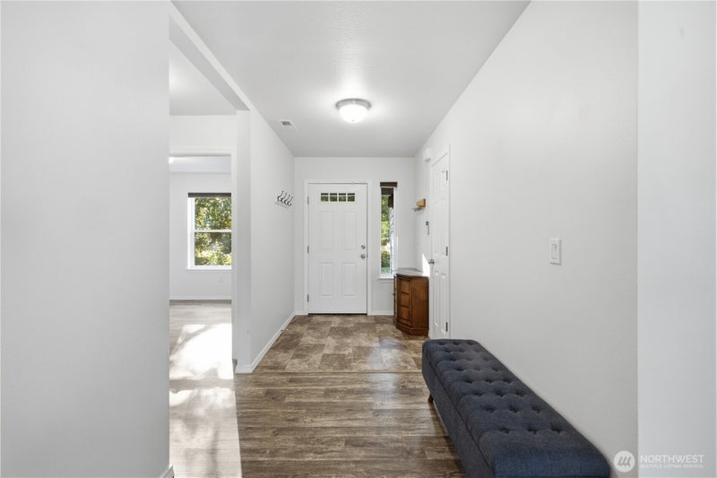 8024 Fairview Road SW