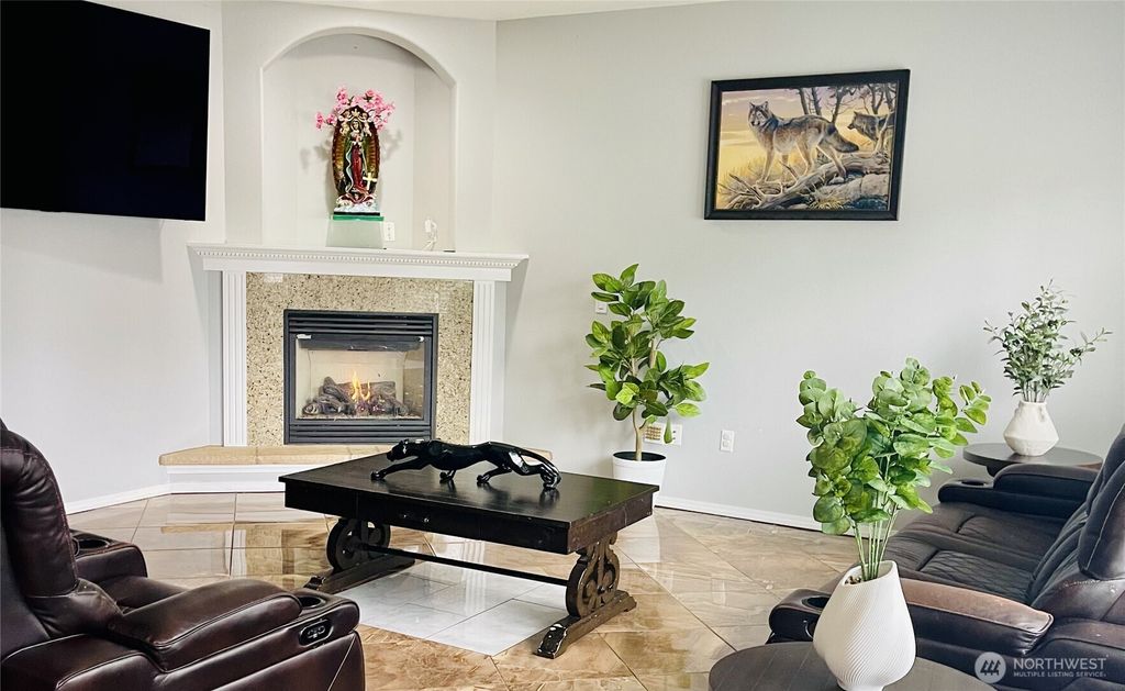 Photo of 7402 Olympic Drive, Everett, WA 98203 (MLS # 2495913)