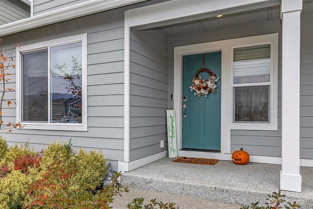 Photo of 12138 Cobble Hill Drive SE, Sultan, WA 98294 (MLS # 2437720)