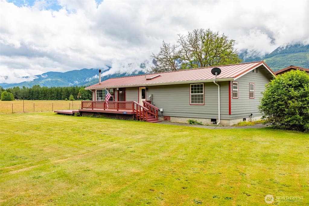 Photo of 38848 State Route 20, Concrete, WA 98237 (MLS # 2546866)