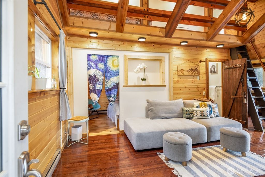 Photo of 451 Aspen Springs Road, Cle Elum, WA 98922 (MLS # 2507706)