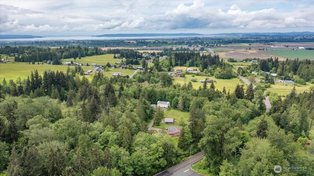 Photo of 20340 State Route 534, Mount Vernon, WA 98274 (MLS # 2523096)