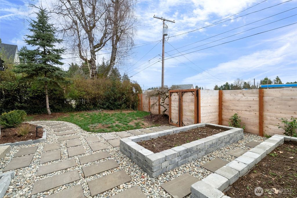 Photo of 3259 Capitol Boulevard SW, Olympia, WA 98501 (MLS # 2478650)
