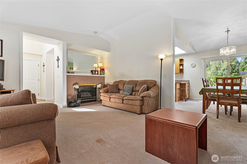 8163 Skeena Way
