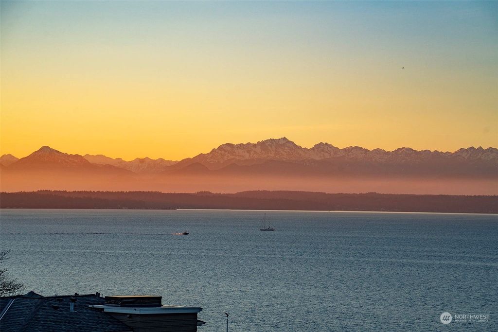 Photo of 10008 Richwood Avenue NW, Seattle, WA 98177 (MLS # 2311386)