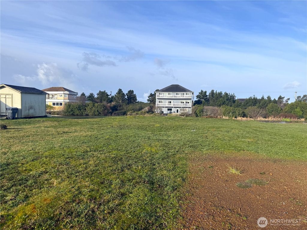Photo of 555 Canal Drive NE, Ocean Shores, WA 98569 (MLS # 2490338)